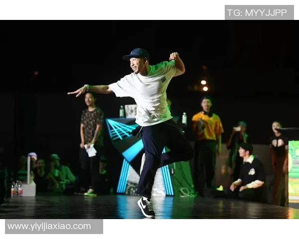 南京街舞队在滑板精英赛中以89分稳居积分榜首位